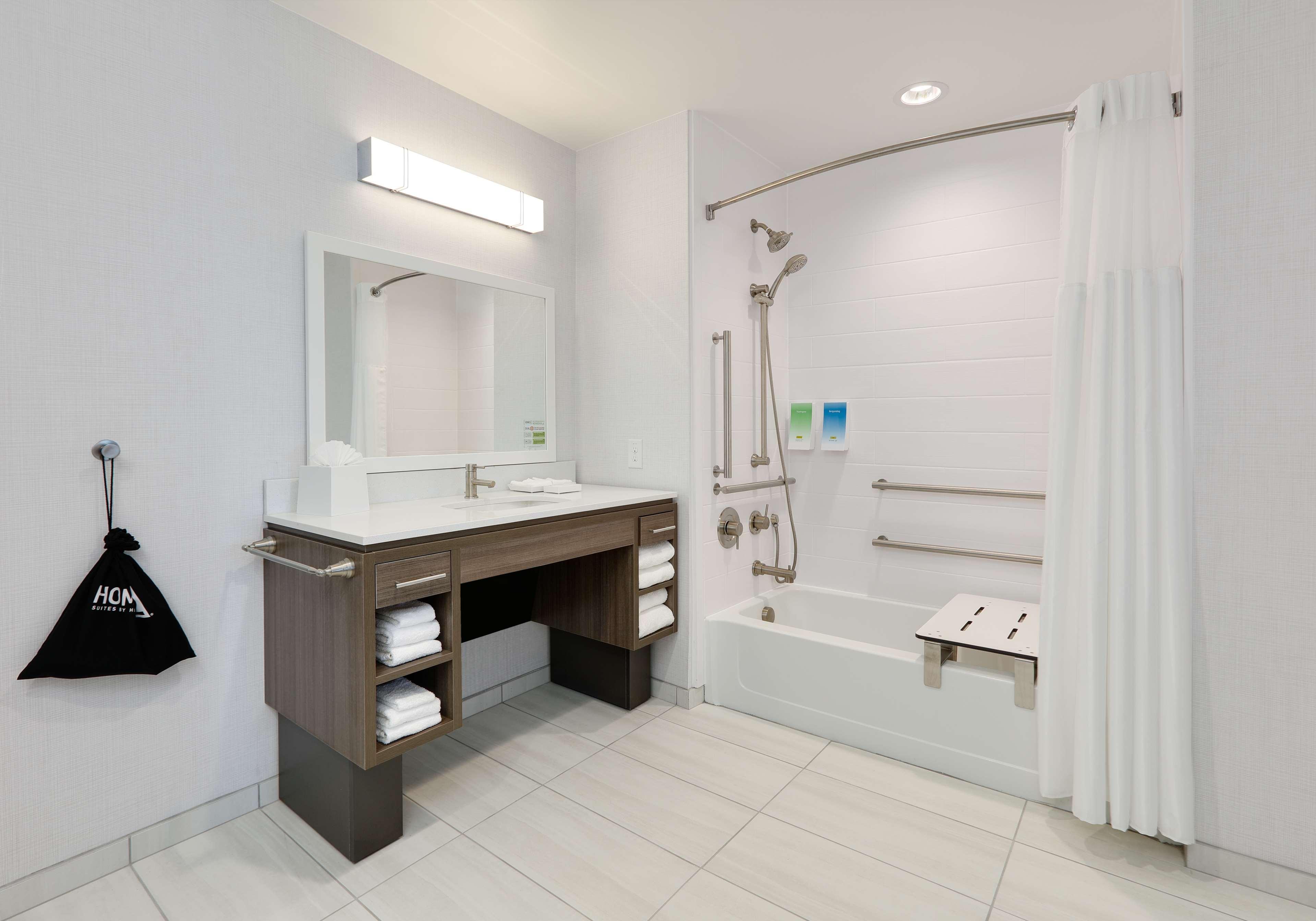 Home2 Suites By Hilton Euless Dfw West, Tx Bagian luar foto